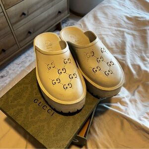 Gucci light tan  Leather Platform Sneakers